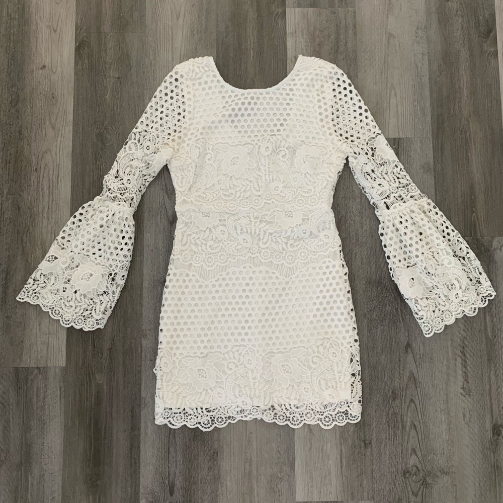 Lulus White Lace Bell Sleeve Dress